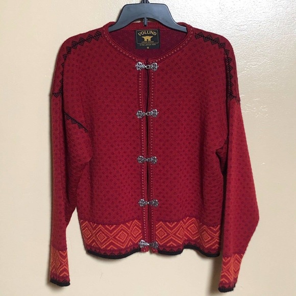 Volund - Women's Norwegian Red Cardigan Sweater - Picture 2 of 5